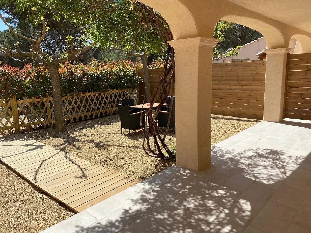 Guest house Chambres D'Hotes Les Amandiers Saint-Tropez