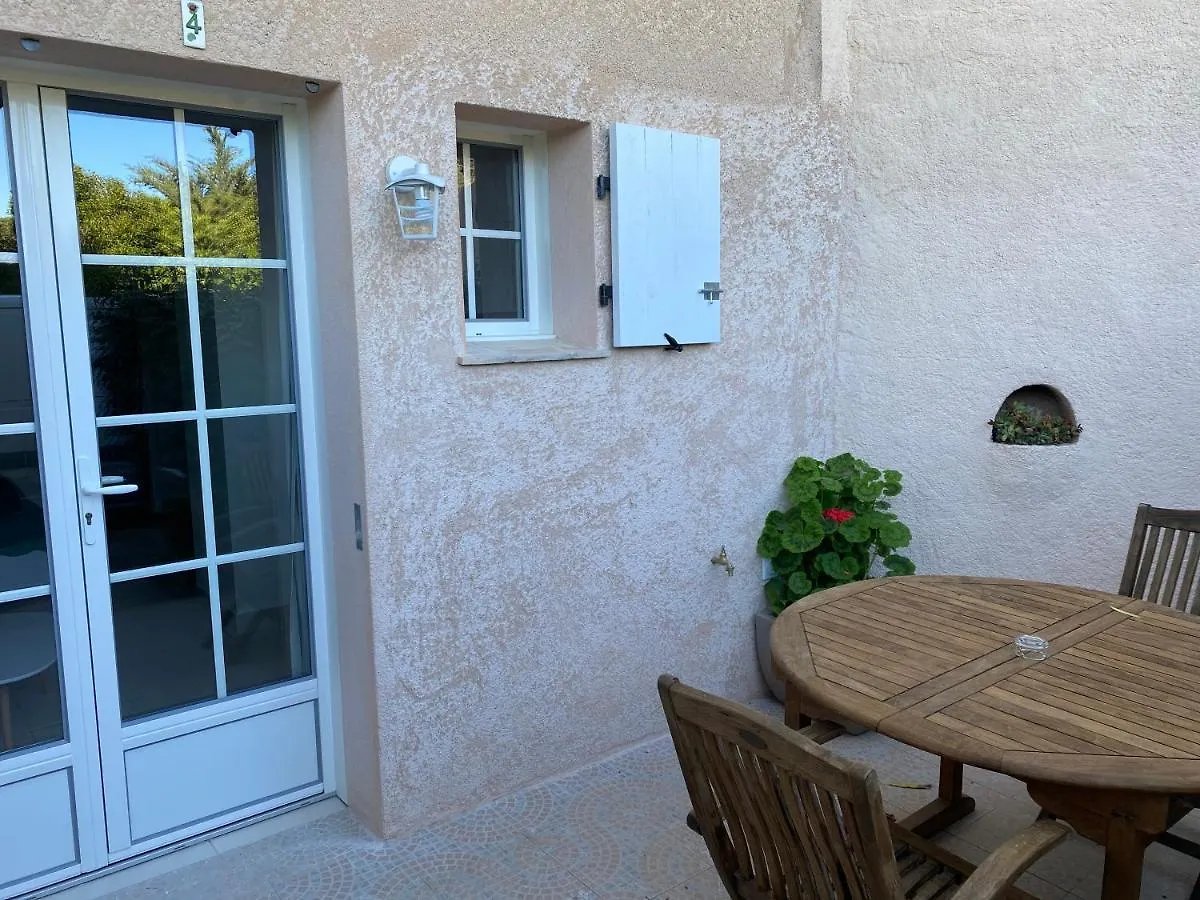 Guest house Chambres D'Hotes Les Amandiers Saint-Tropez
